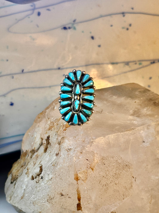 Long Zuni ring petite point vintage turquoise sterling silver size 5.75 wome