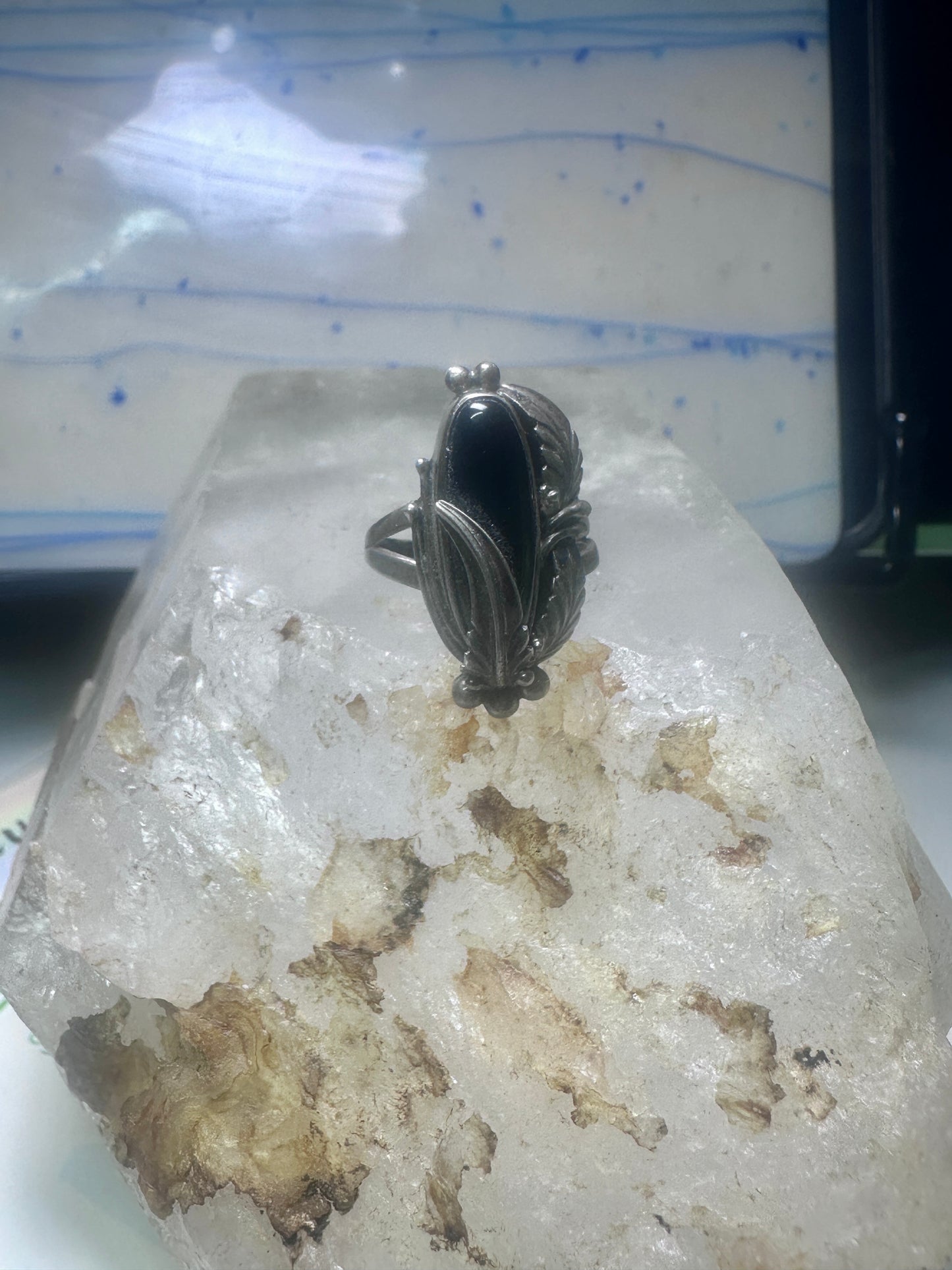 Navajo ring onyx Nakai feather leaves size 5 sterling silver women girls