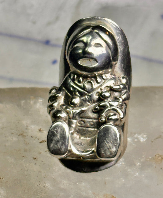 Storyteller ring sterling silver size 4 women