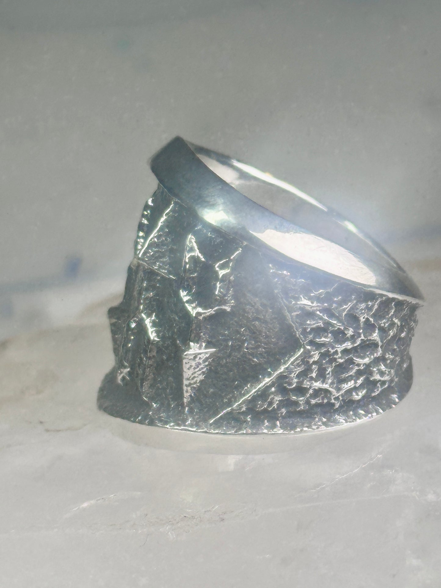 Kevin Yazzie Ring Navajo Arrow Tufa band sterling silver size 9.25 women men