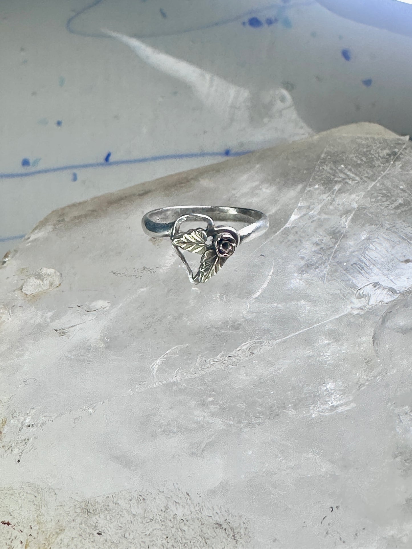 Black Hills Gold ring Double Heart band floral leaves size 5.75 sterling silver women girls