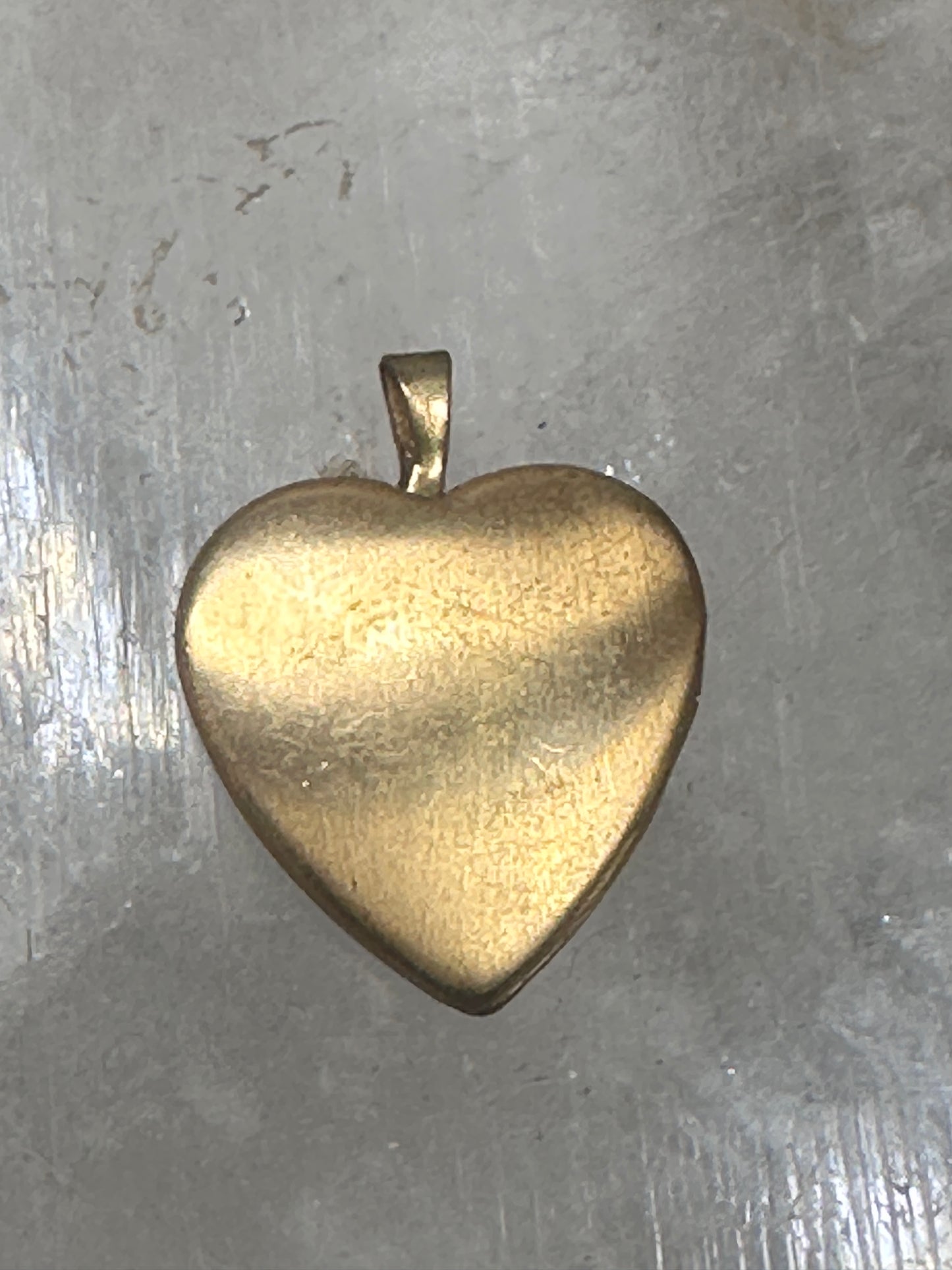 Vintage Heart Photo Locket "I Love You" Valentine with Heart and Floral Design