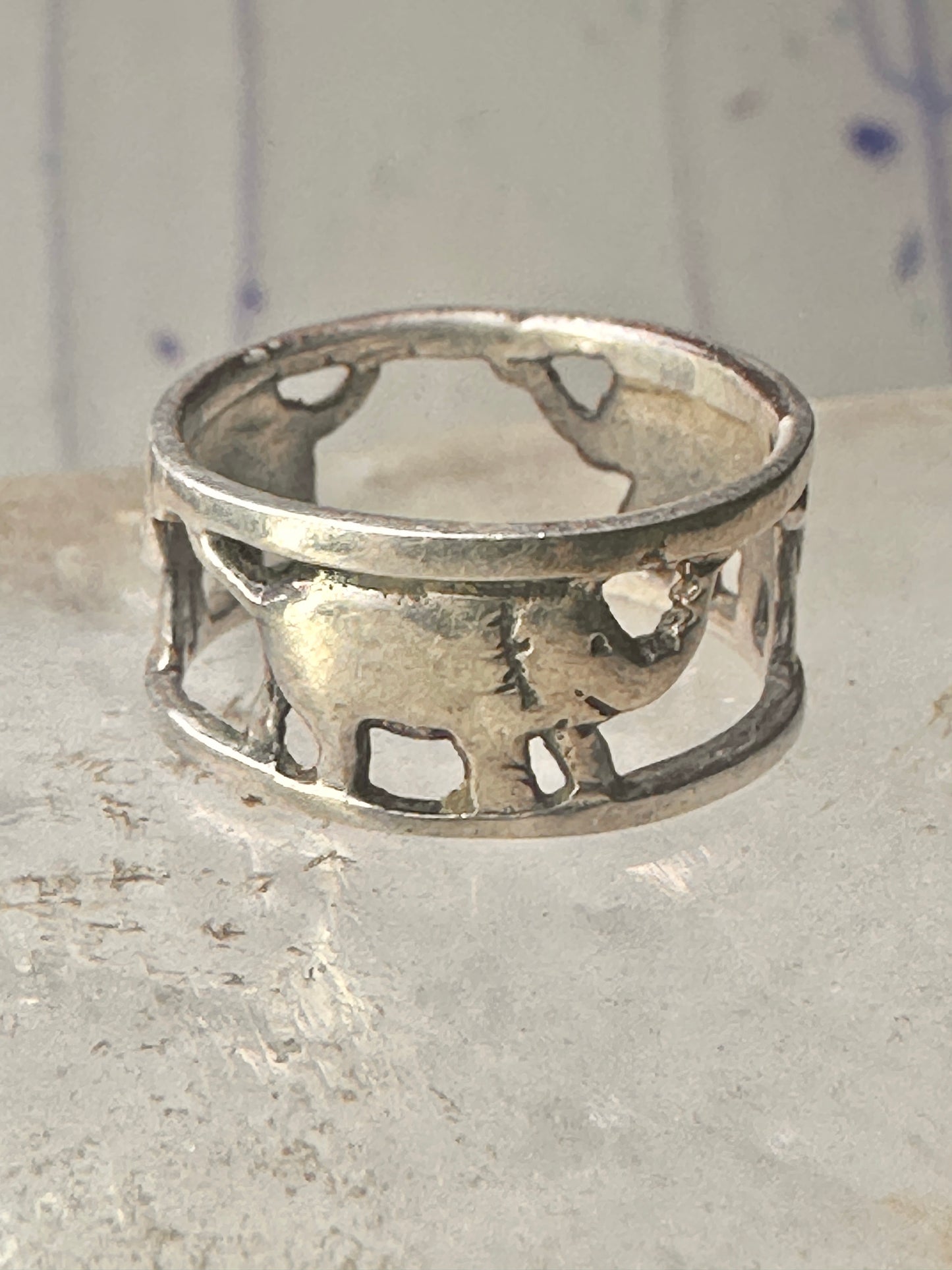 Vintage ring Elephant band size 5 sterling silver women girls pinky