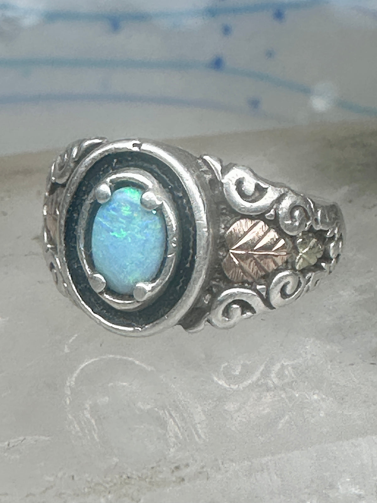Vintage Sterling Silver Coleman Co Black Hills Gold Oval Lab Opal Ring Size 9.00 925