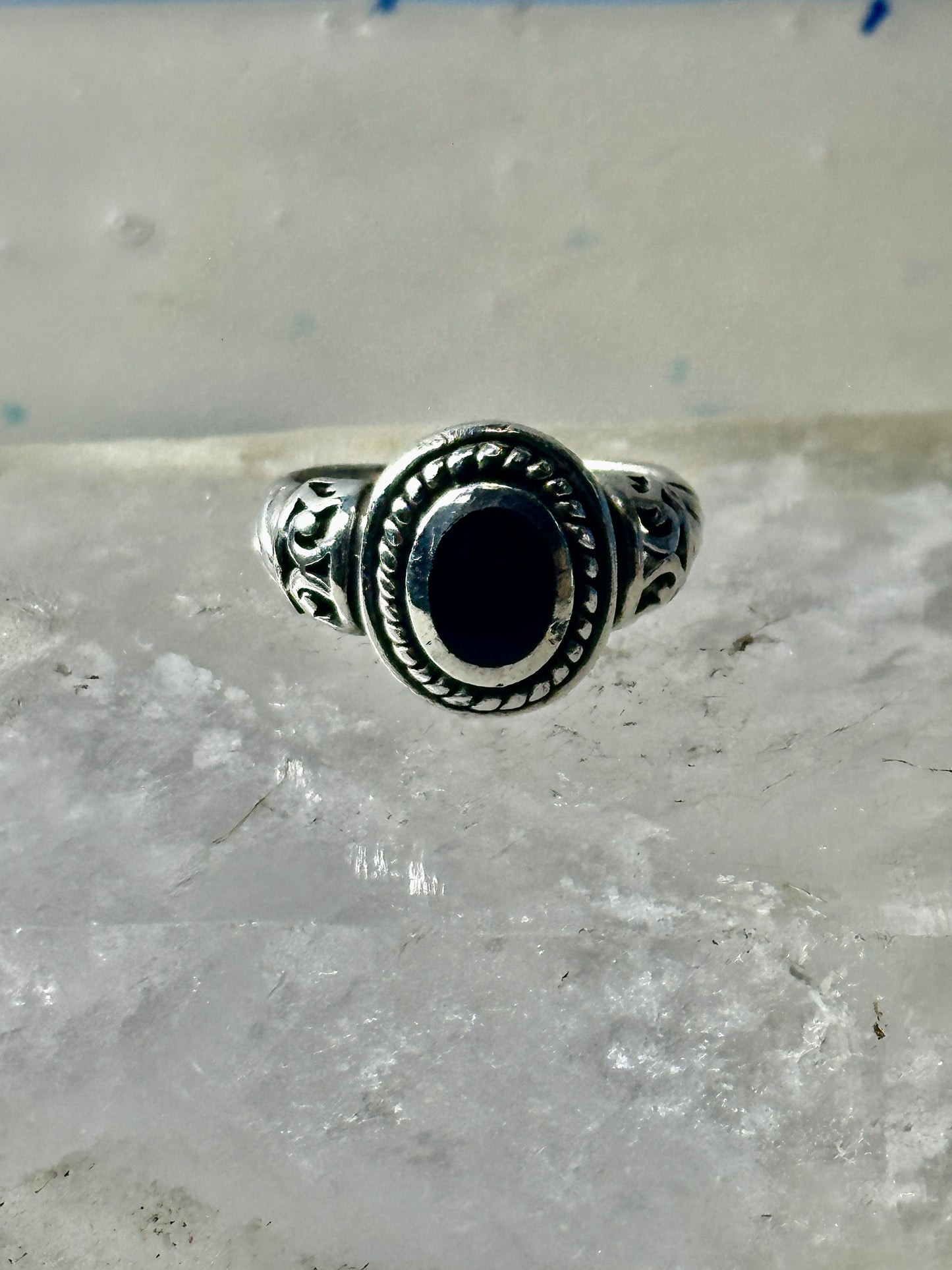 Onyx ring size 7.5 rope twist southwestern sterling silver women