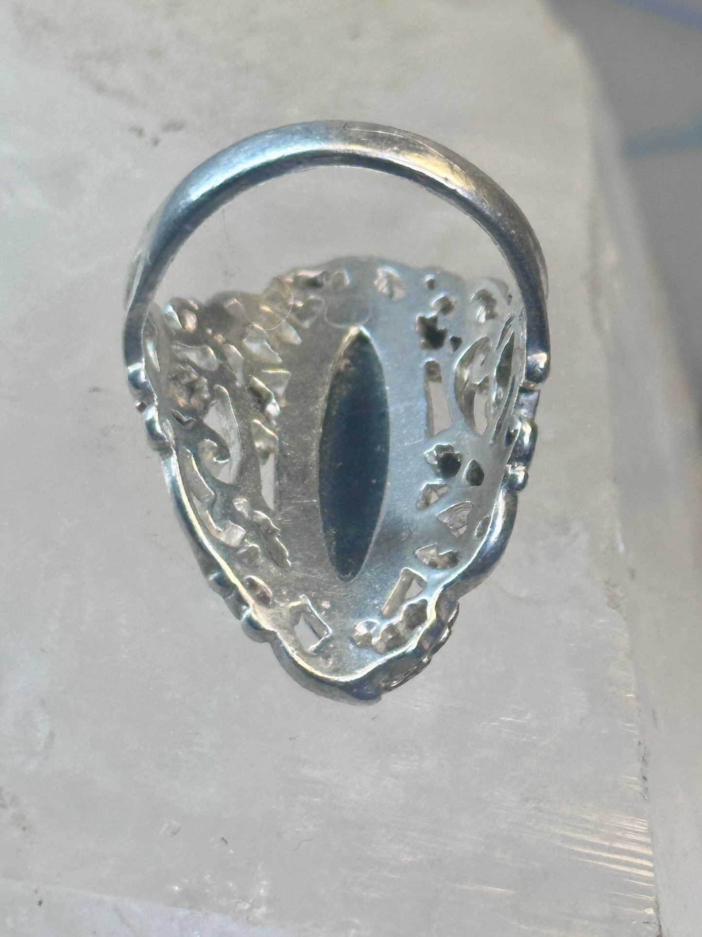 Black Hills Gold Long onyx ring leaves size 8.25 sterling silver women