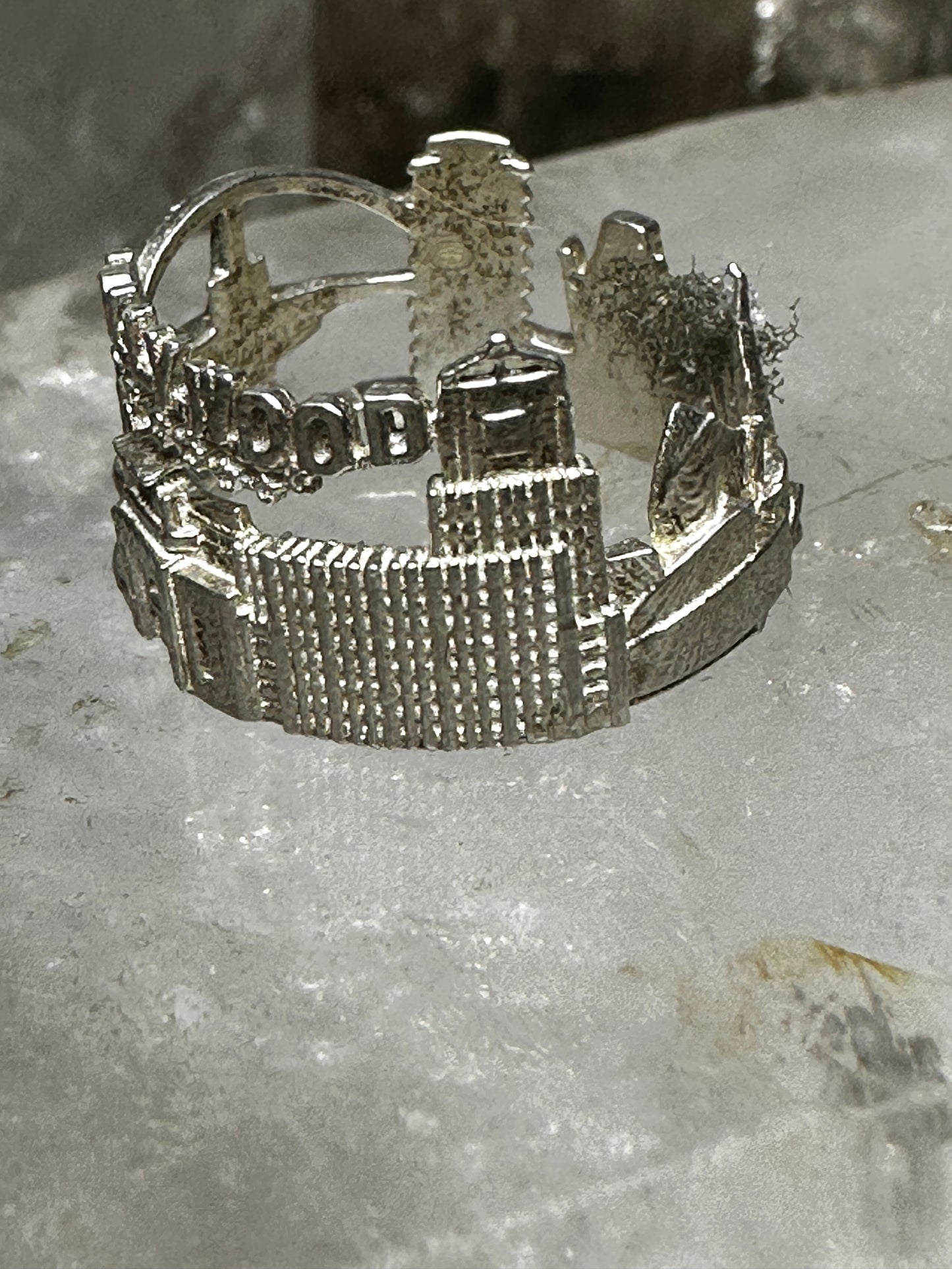 Hollywood ring city architectural band size 6 sterling silver women