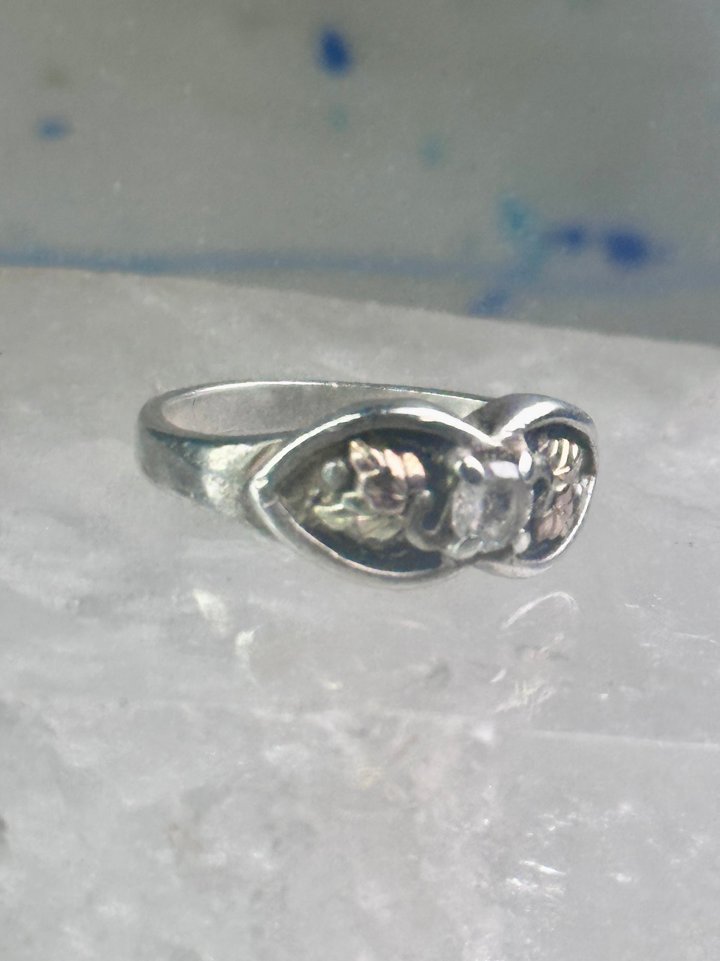 Black Hills Gold ring CZ band leaves size 6.5 sterling silver women