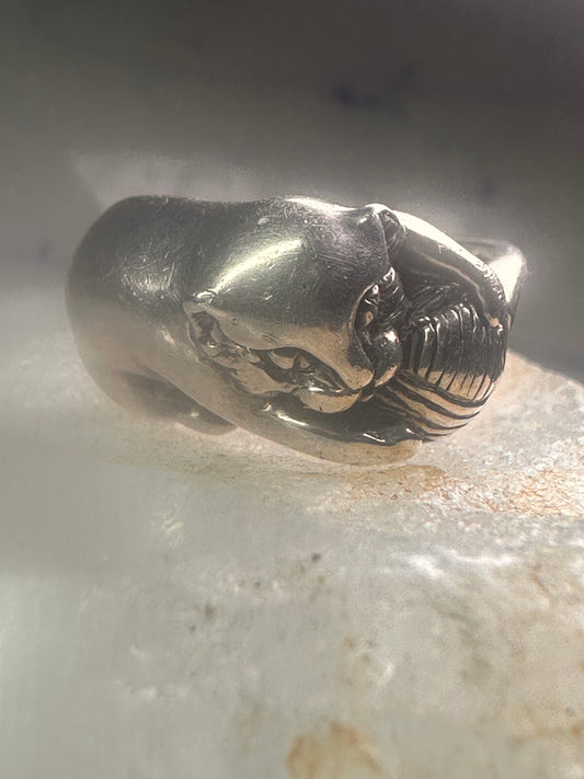 Cat ring playing with yarn ball Kabana size 5 sterling silver girls women pinky