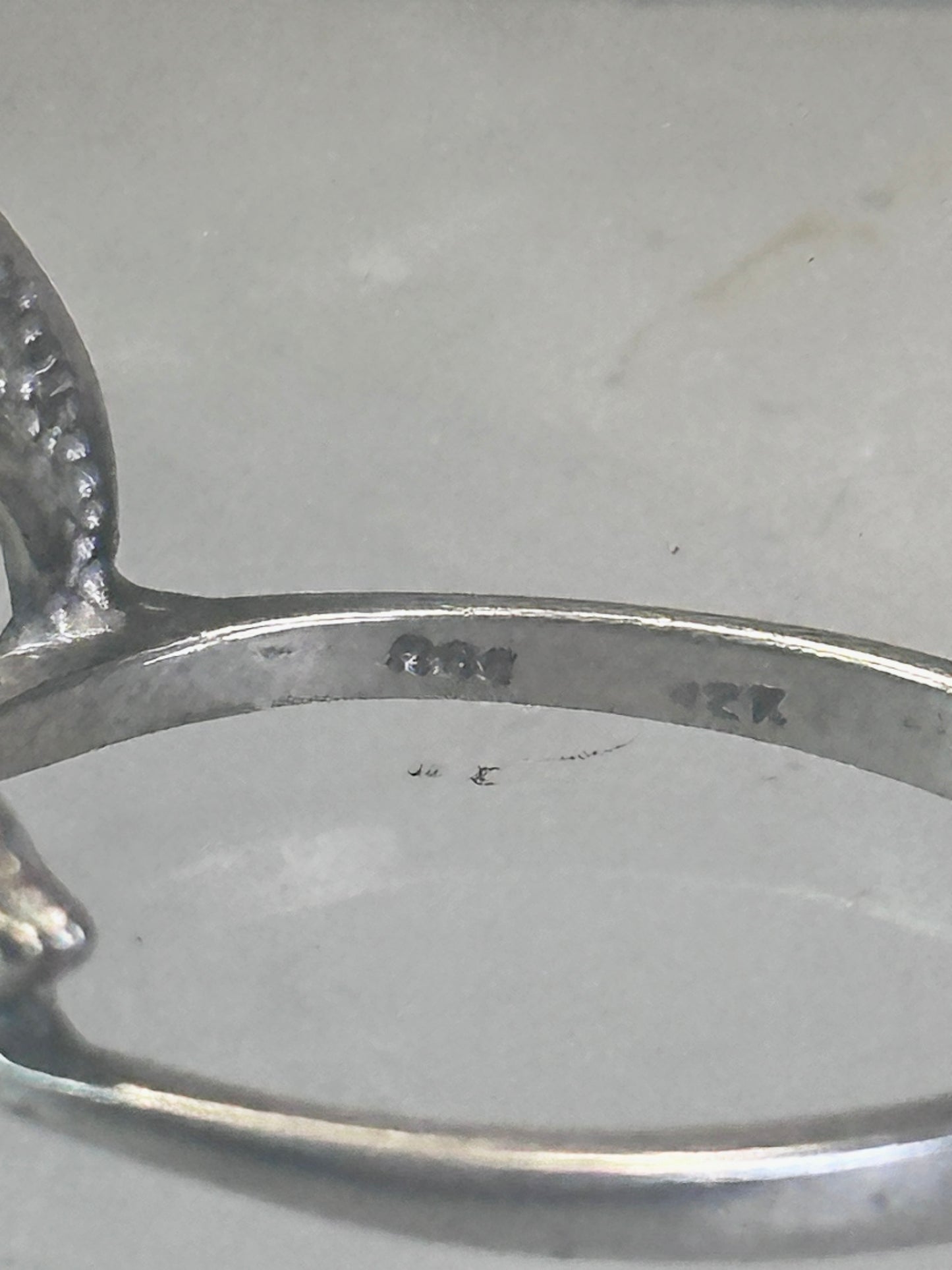 Black Hills Gold ring leaves Dolphin band floral size 6.75 sterling silver women