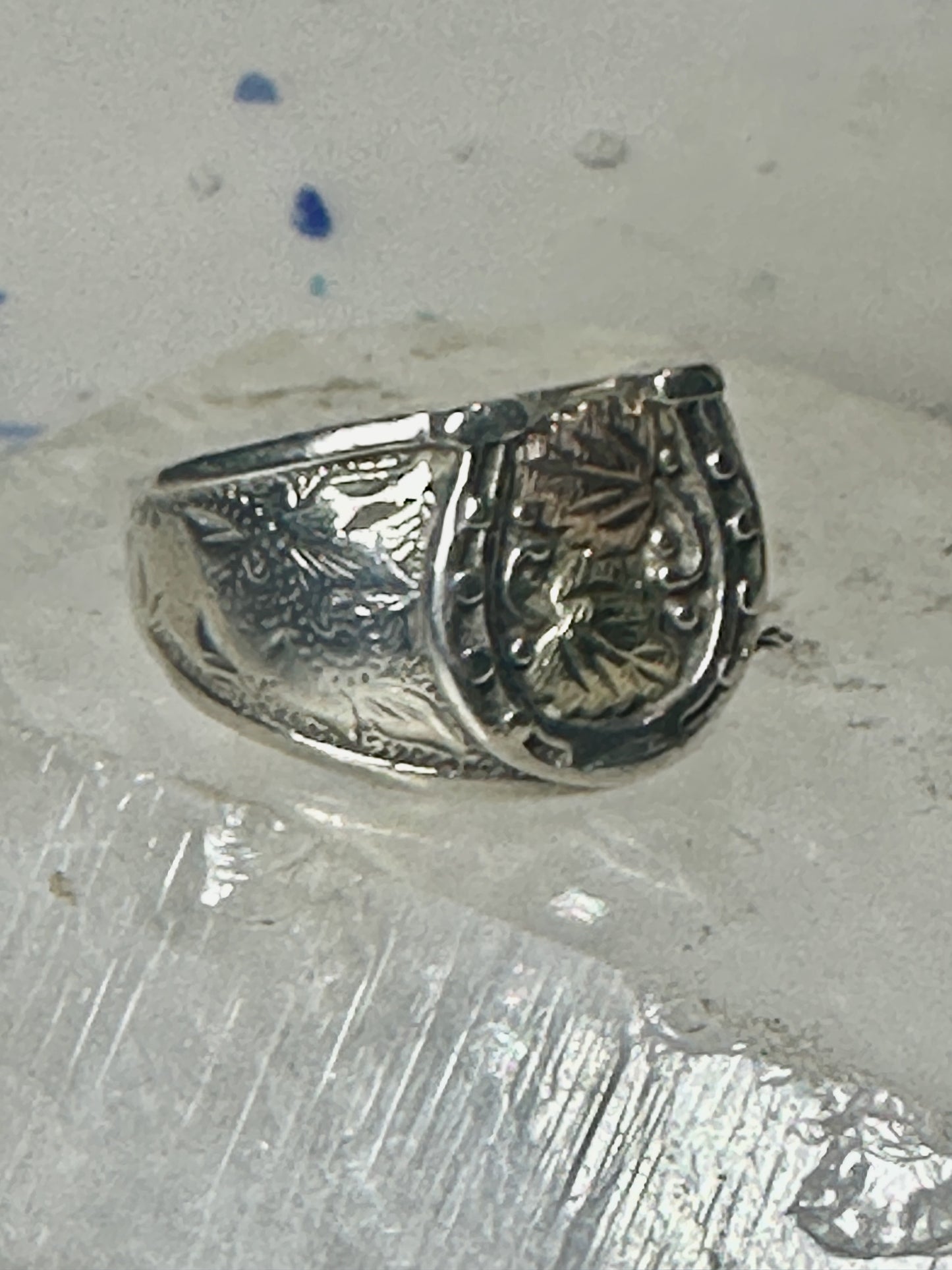 Black Hills Gold ring Horseshoe band size 11.25 sterling silver women men AS IS