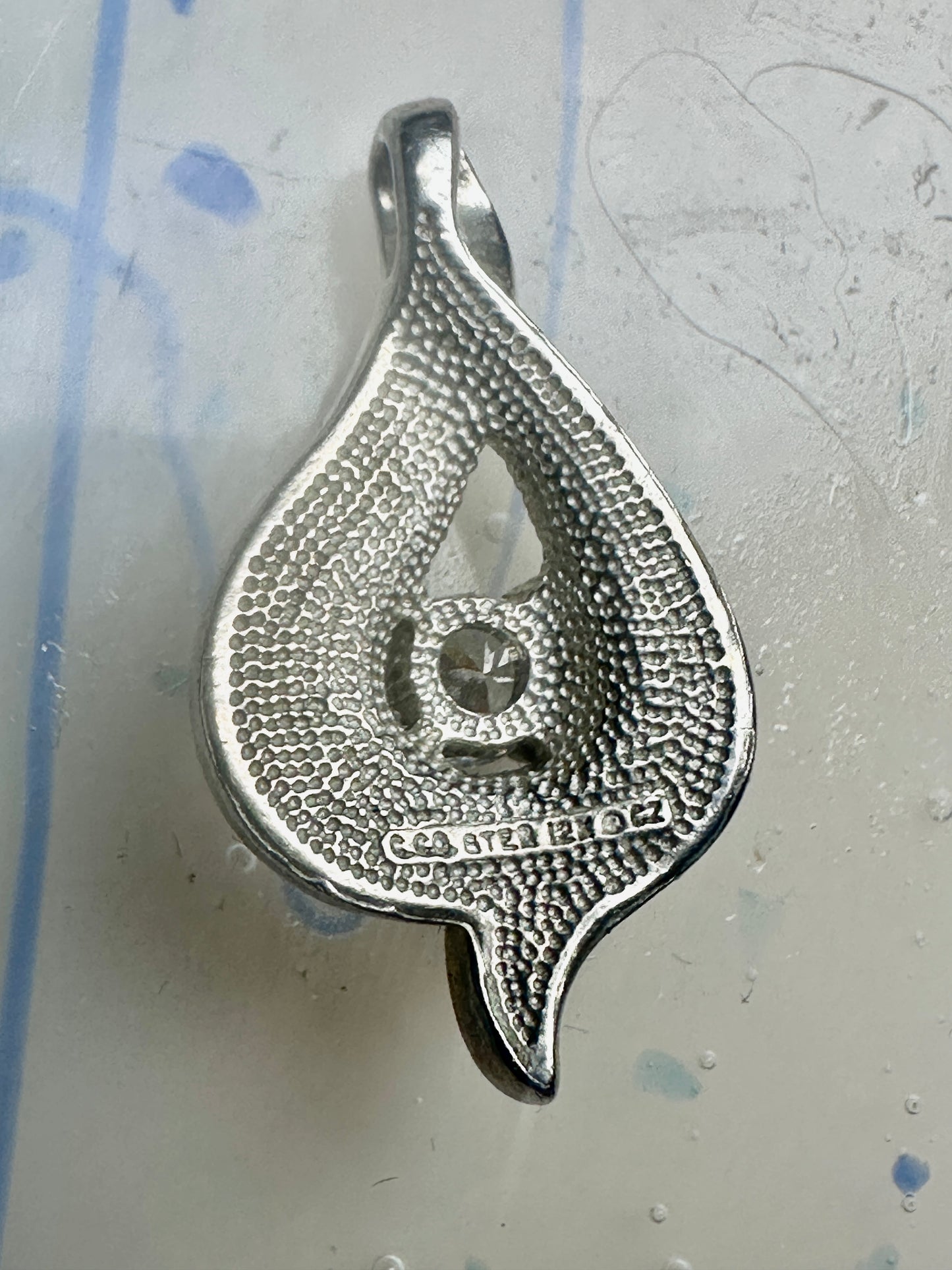 Black Hills Gold pendant CZ Floral leaves sterling silver women girls