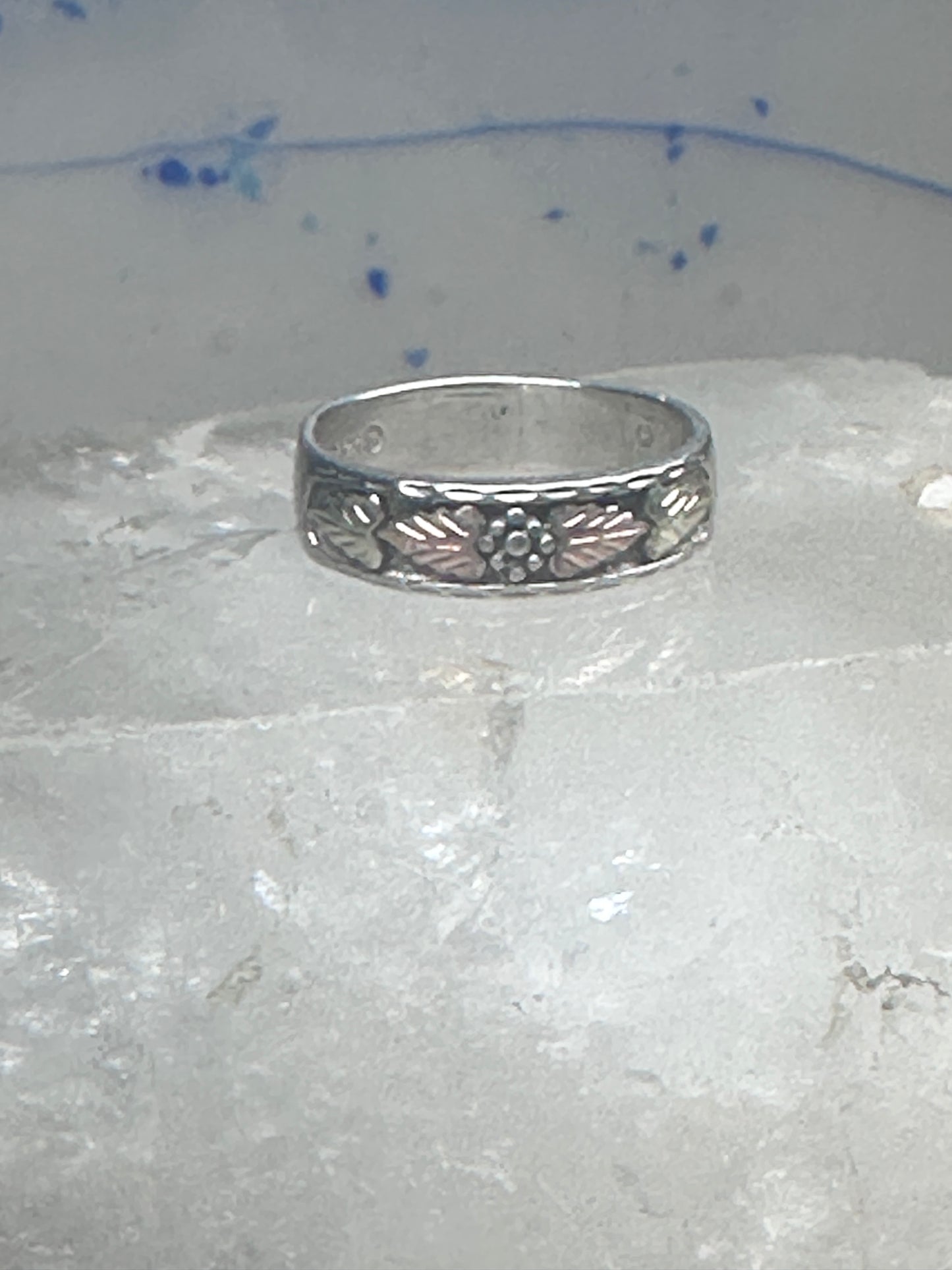 Black Hills Gold ring leaves wedding band size 12 sterling silver women men