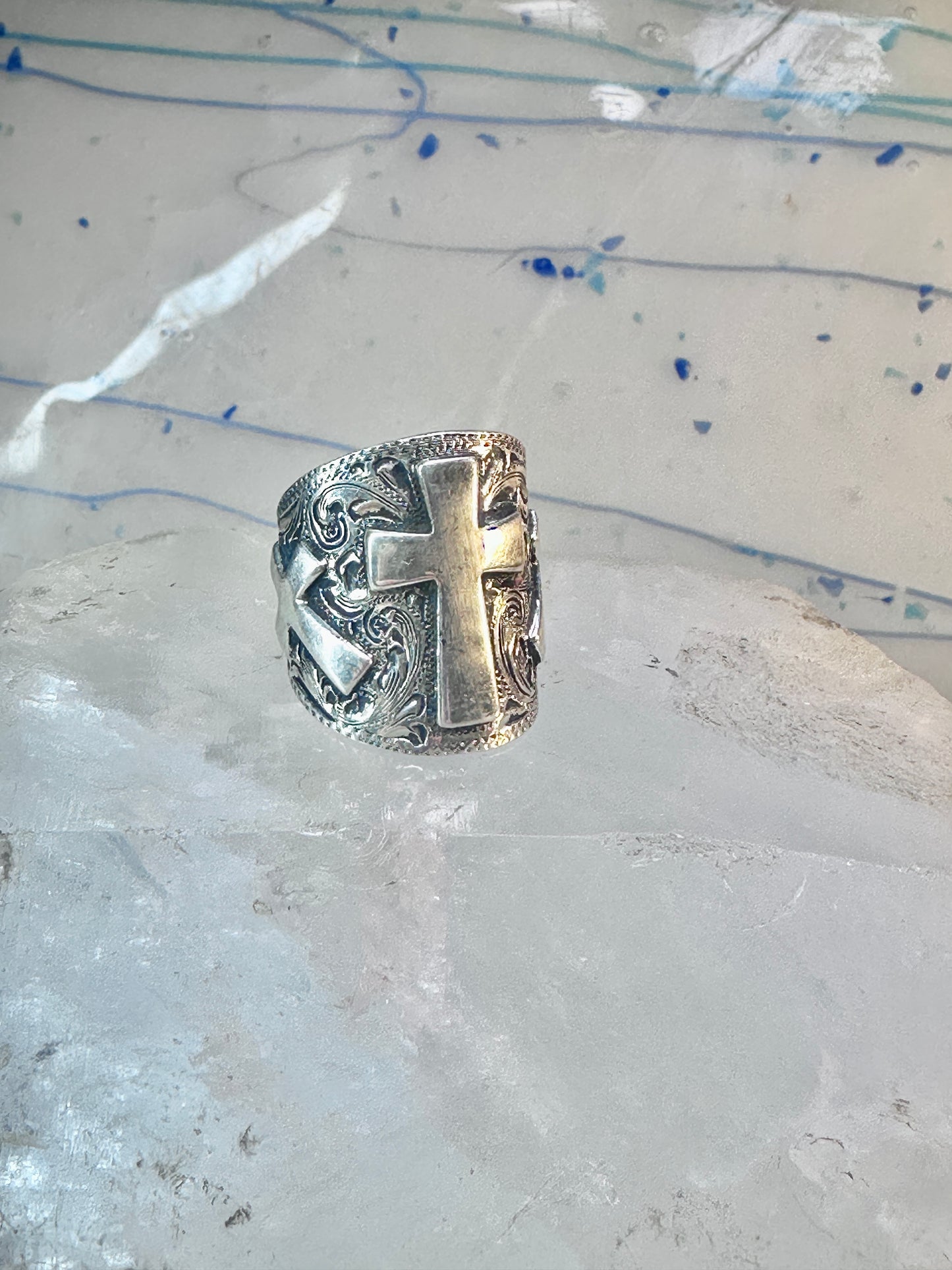 Cross ring cigar band knuckle religious sterling silver size 7.50 women