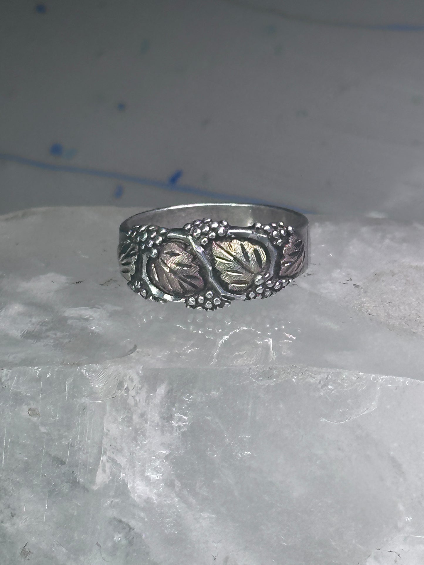 Black Hills Gold Ring leaves wedding band size 10.75 sterling silver women men