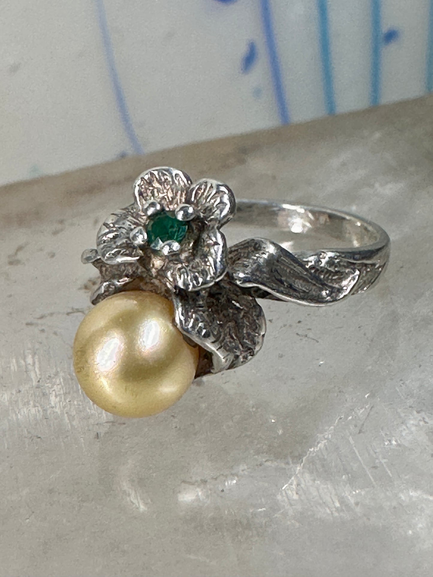 Flower ring Freshwater Pearl band green stone Art Deco Size 5 Sterling Silver women