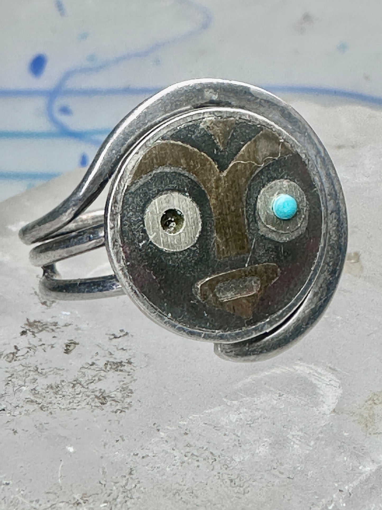 Vintage Mexican Sterling Silver Face Mask Ring Inlay Tribal Statement Band Size 8.75 AS IS