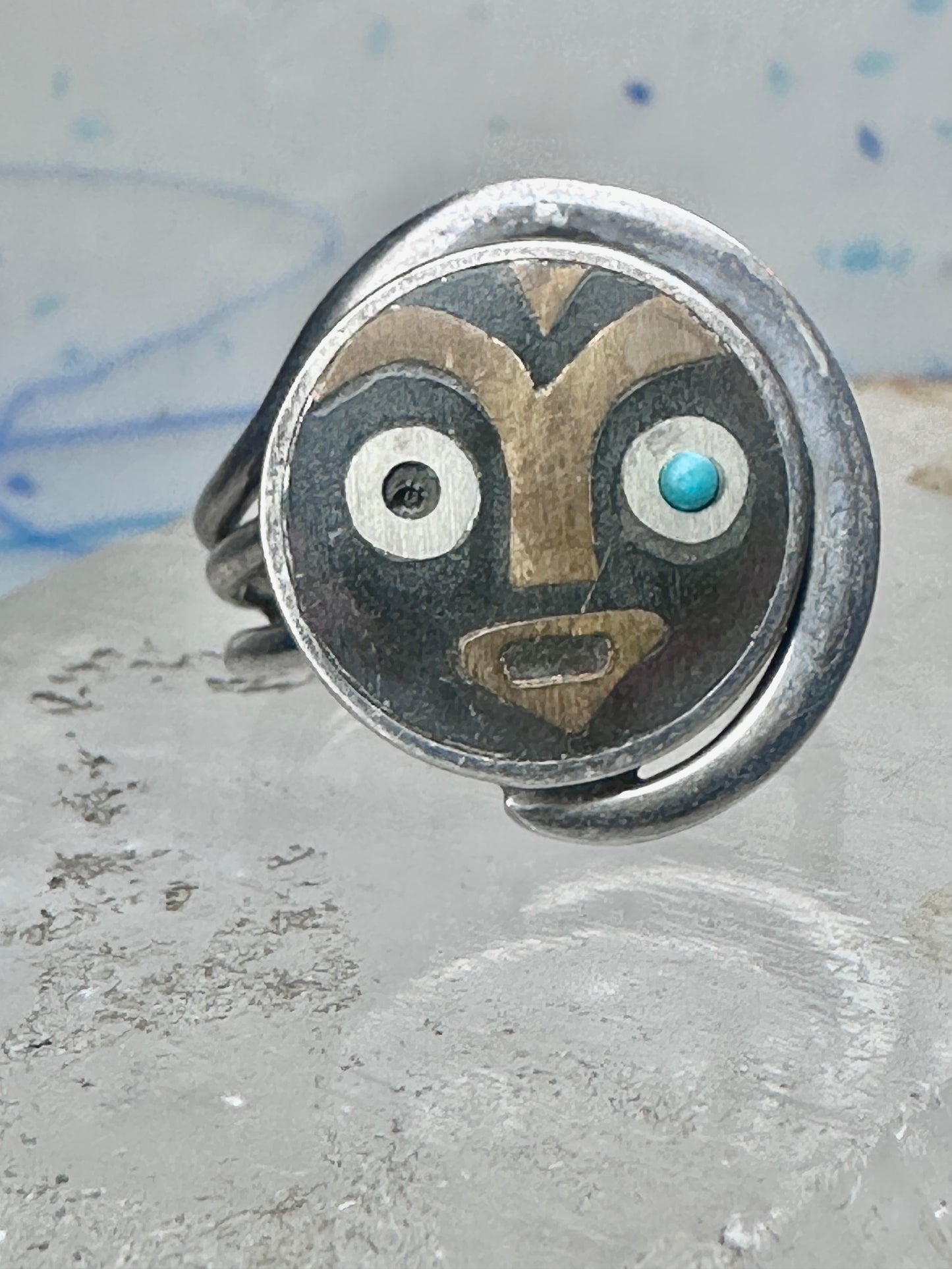 Vintage Mexican Sterling Silver Face Mask Ring Inlay Tribal Statement Band Size 8.7 AS IS