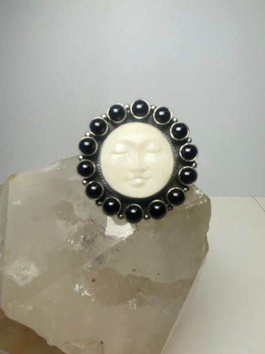 Large face ring size 6 onyx ? sterling silver women girls