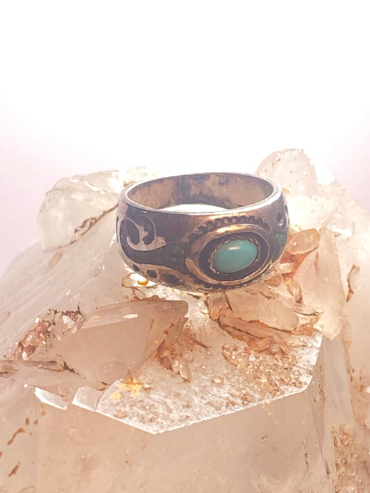 Turquoise ring size 5.50 Navajo band southwest swirls pinky coral chips sterling silver women