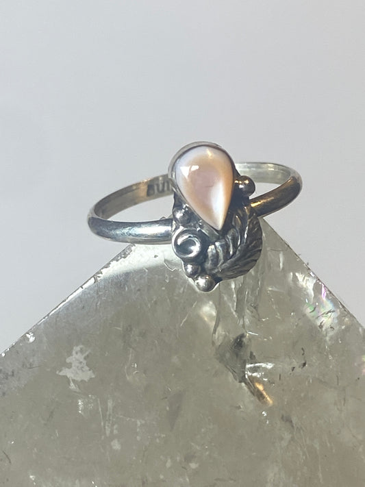 Mother of pearl Ring leaf teardrop southwest pinky sterling silver women girl j