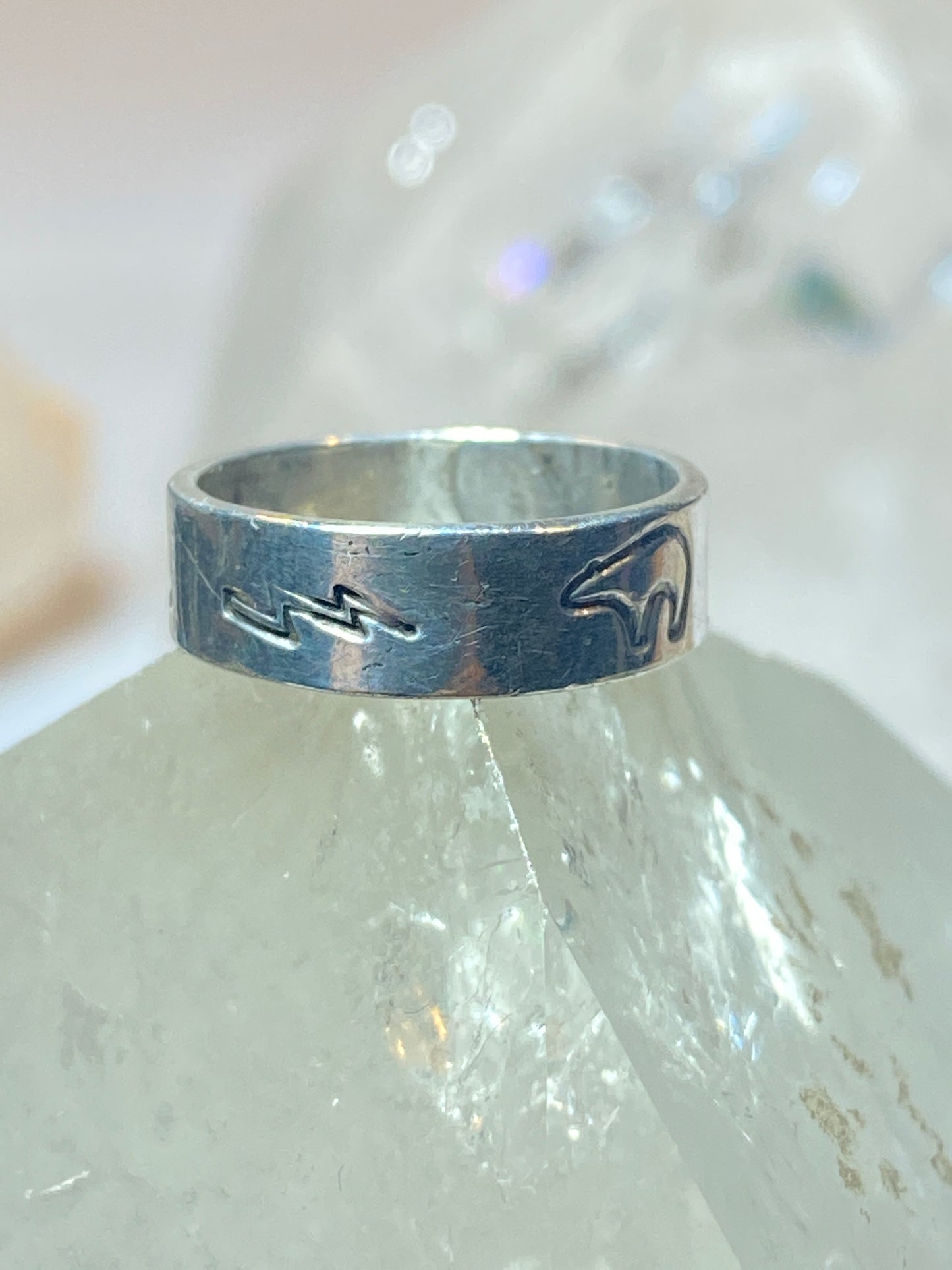 Animal ring size 4.25 feather wolf buffalo band pinky southwest sterling silver