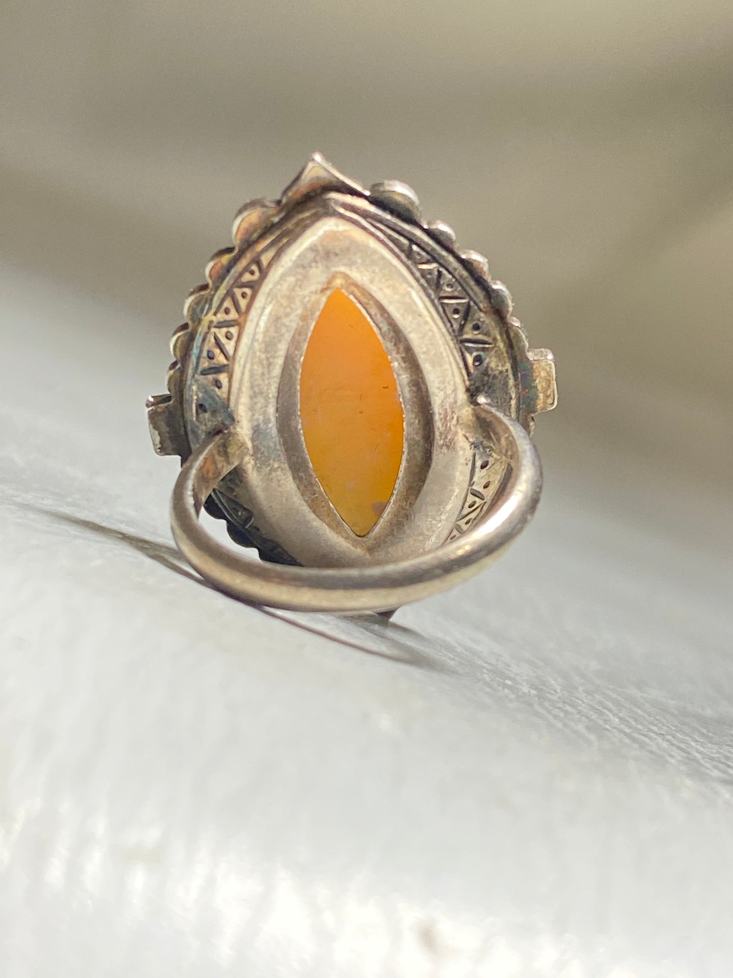 Cameo Ring size 3 Sterling Silver Victorian Pinky Lady Cameo Figurative Shell