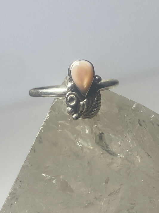 Mother of Pearl ring southwest pinky floral leaves blossom baby children women girls o