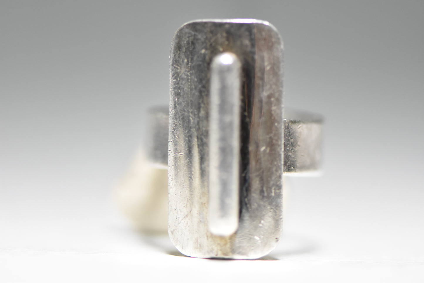 long ring modern band sterling silver women girls Size 5.75