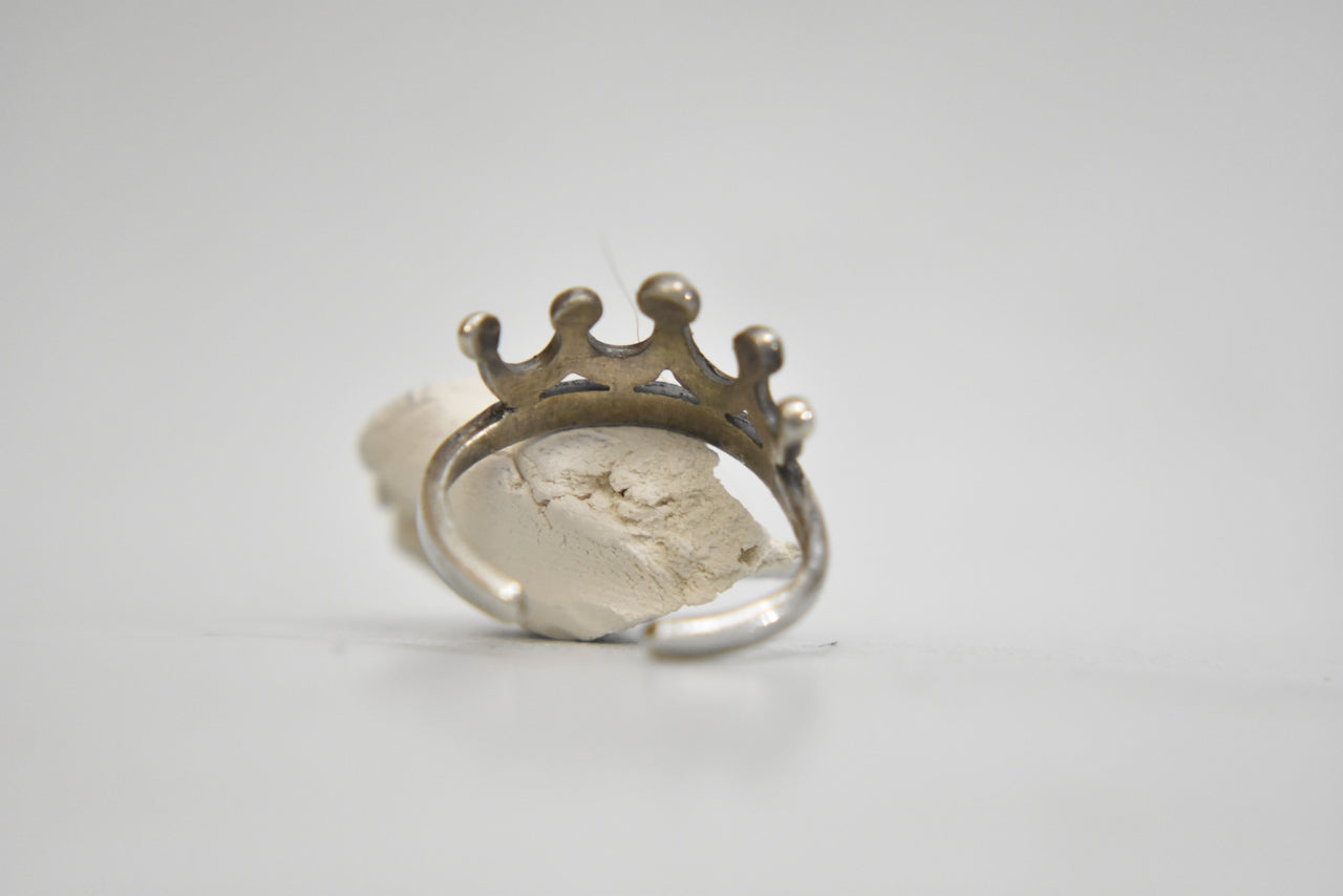 crown toe ring pinky band sterling silver Size 2.5