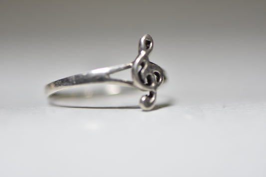 Clef ring size 7.50 musical band sterling silver women girls