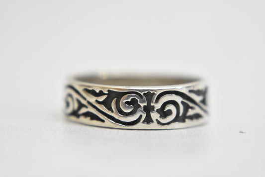 scrollwork ring floral thumb band sterling silver women Size 9
