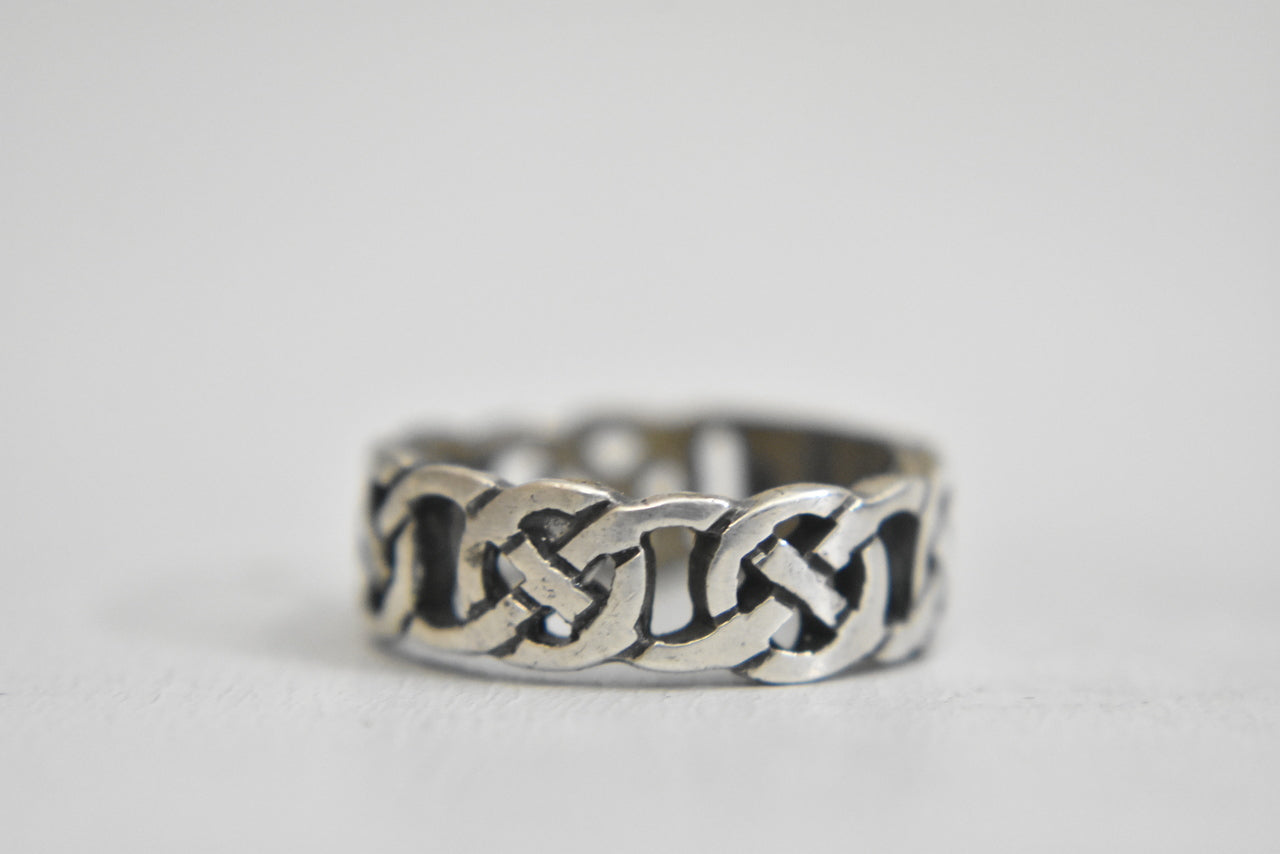 Celtic ring Irish knots woven thumb band sterling silver women Size 8.50