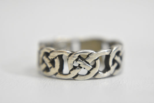 Celtic ring Irish knots woven thumb band sterling silver women Size 7.50