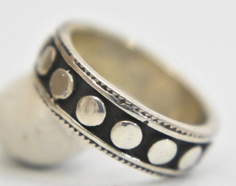 Beaded band vintage ring women sterling silver Size 6.25