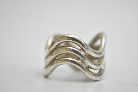 Wavy ring thumbwave band sterling silver women Mexico Size 8.50