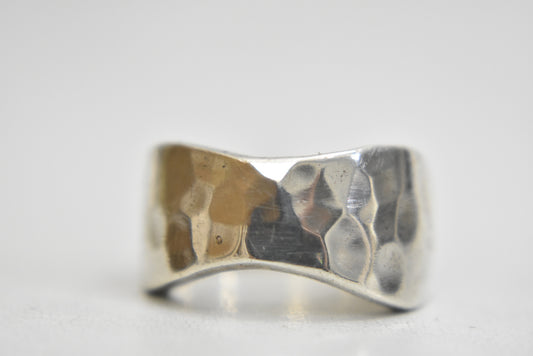 Hammered ring sterling silver band band boys pinky women Size 5.75