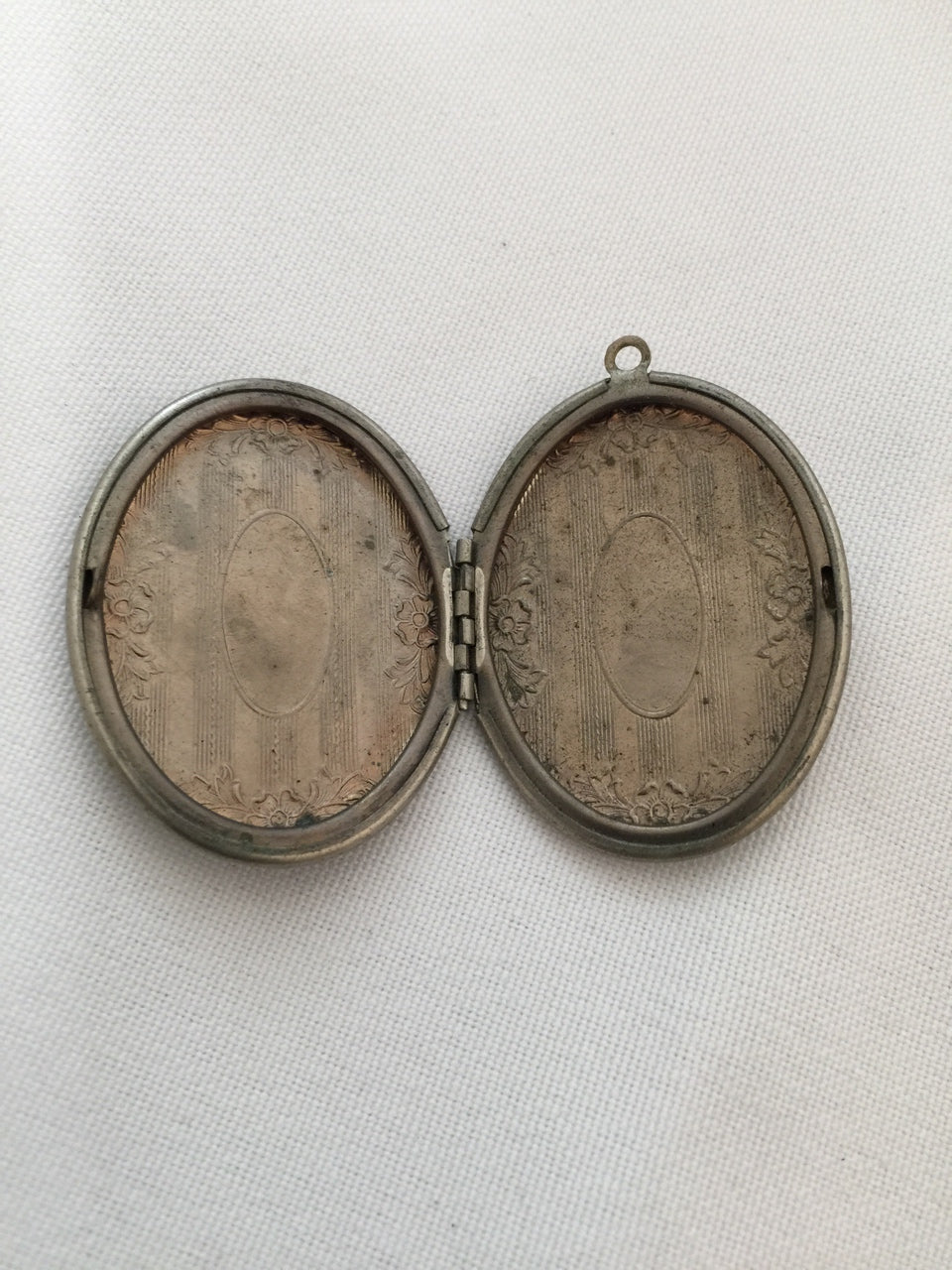 Vintage Locket with raised Angel w Wings Cupid on Both Sides