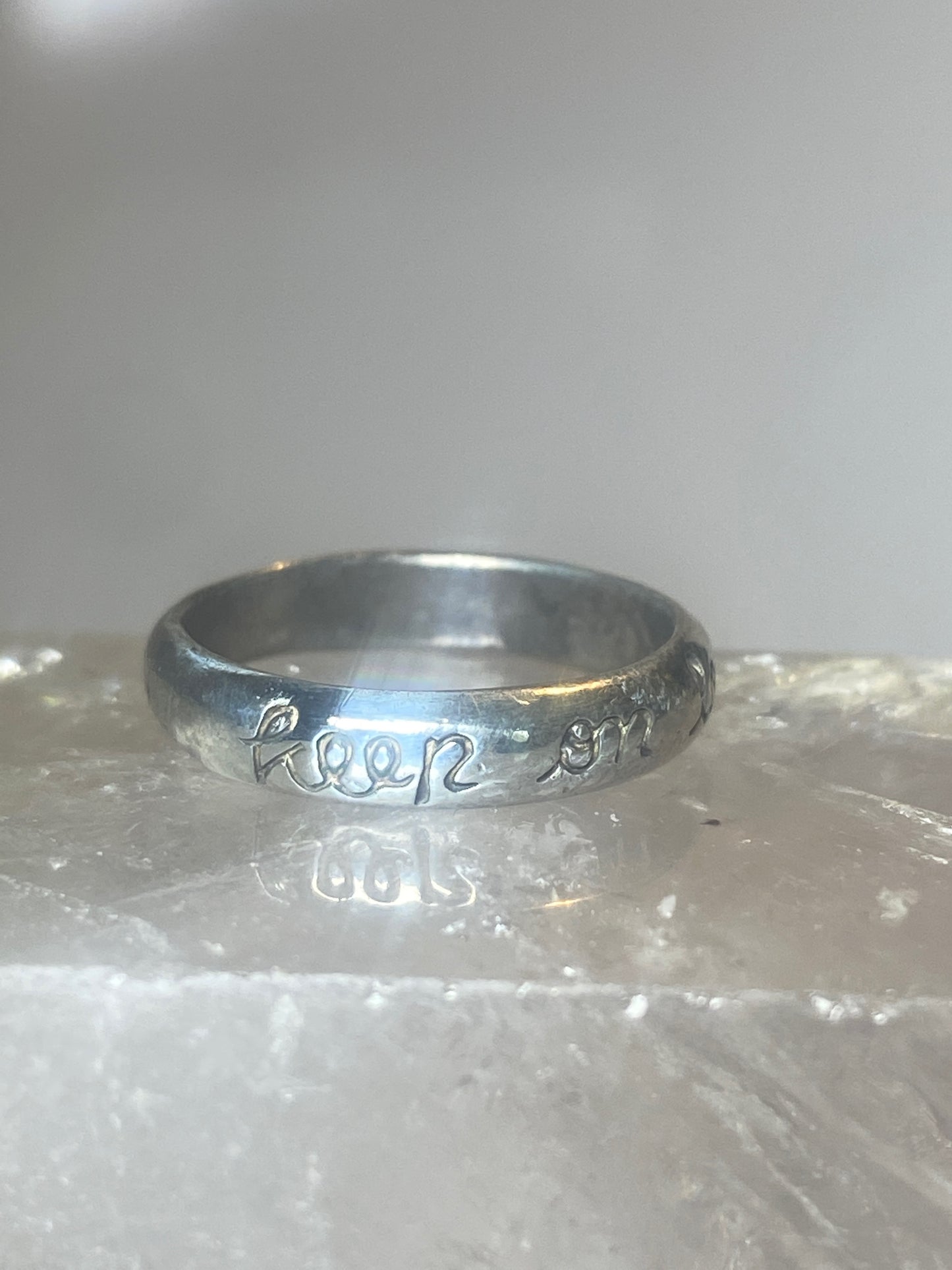 Keep on loving ring size 6.50 words band sterling silver women girls