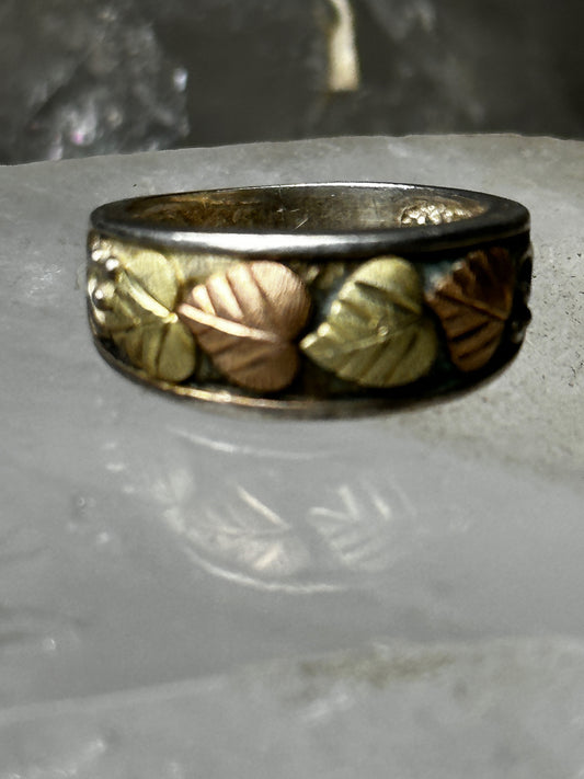 Black Hills Gold ring leavespinky band size 4.75 sterling silver women boys girl