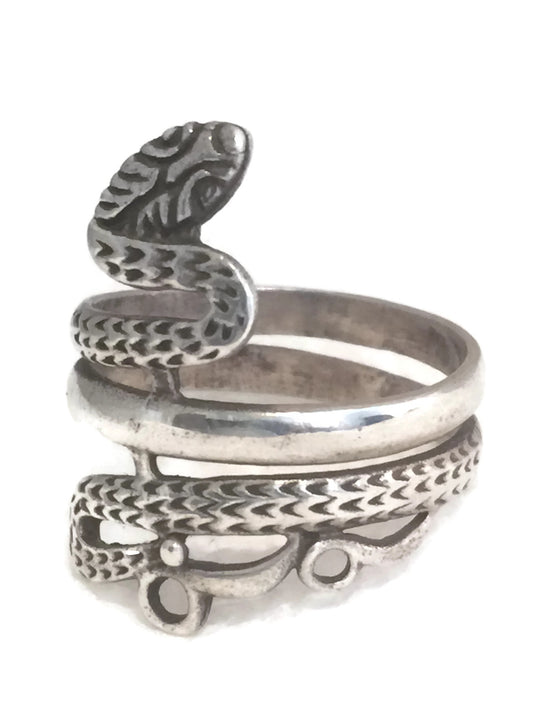 Snake Ring Sterling Silver Band Serpent Size 7.25