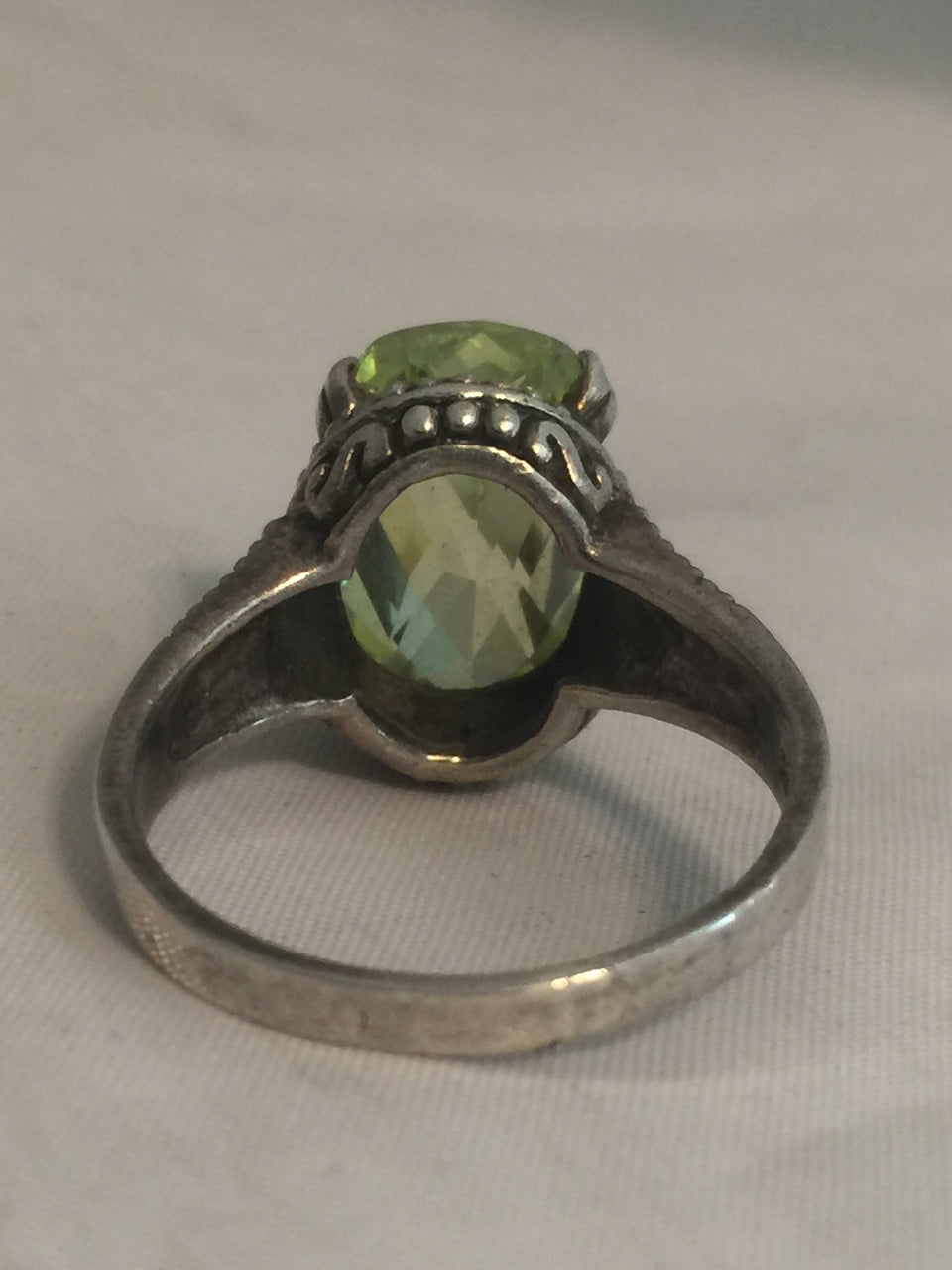 Vintage Sterling Silver Faceted Chartreuse Green Marcasites Ring Size 9 6.7g