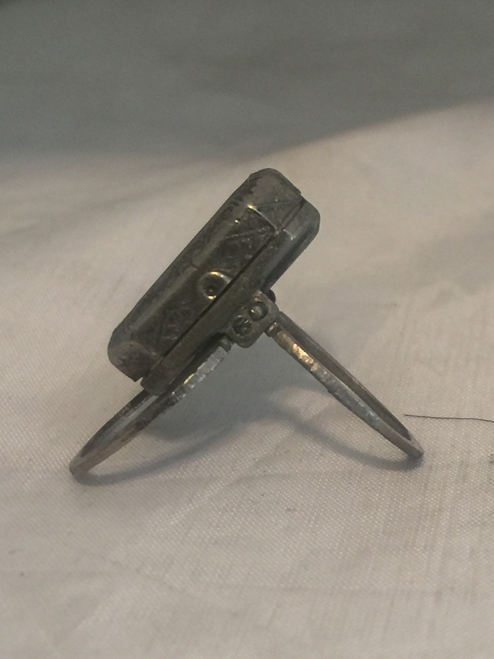 Vintage Sterling Silver Picture Photo Stand Locket Ring Art Deco Size 4 4.7g