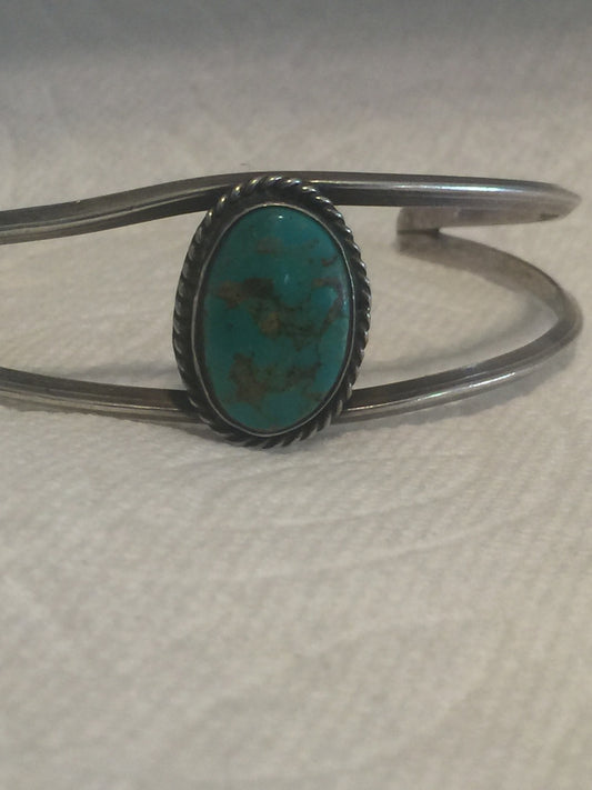 Navajo Turquoise Cuff Bracelet Vintage Sterling Silver Weight 12g