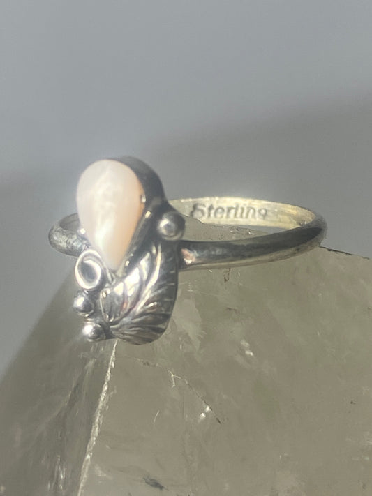 Mother of Pearl ring southwest pinky floral leaves blossom baby children women girls a