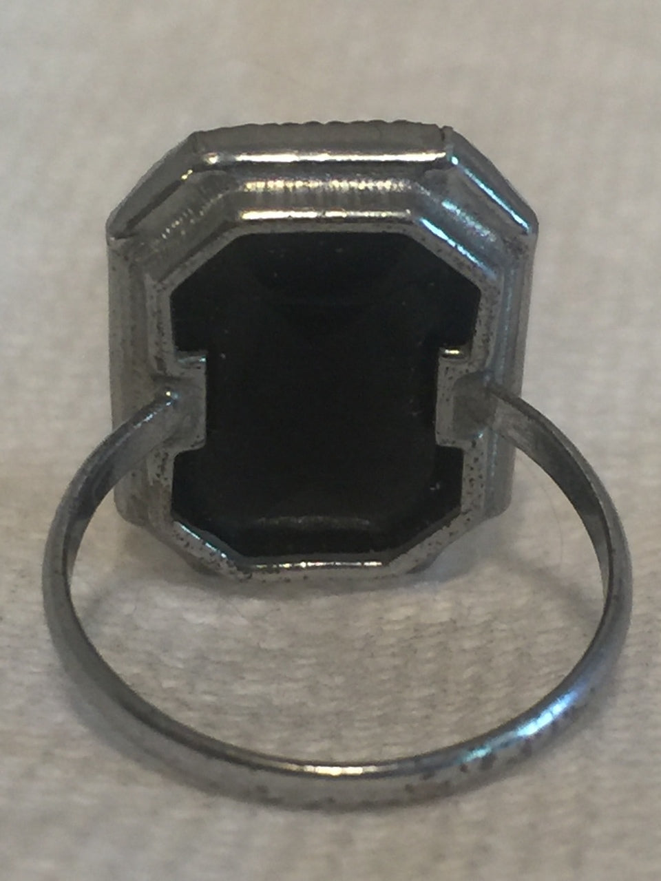 Vintage Sterling Silver Onyx Art Deco Ring Size 5.25 2.9g