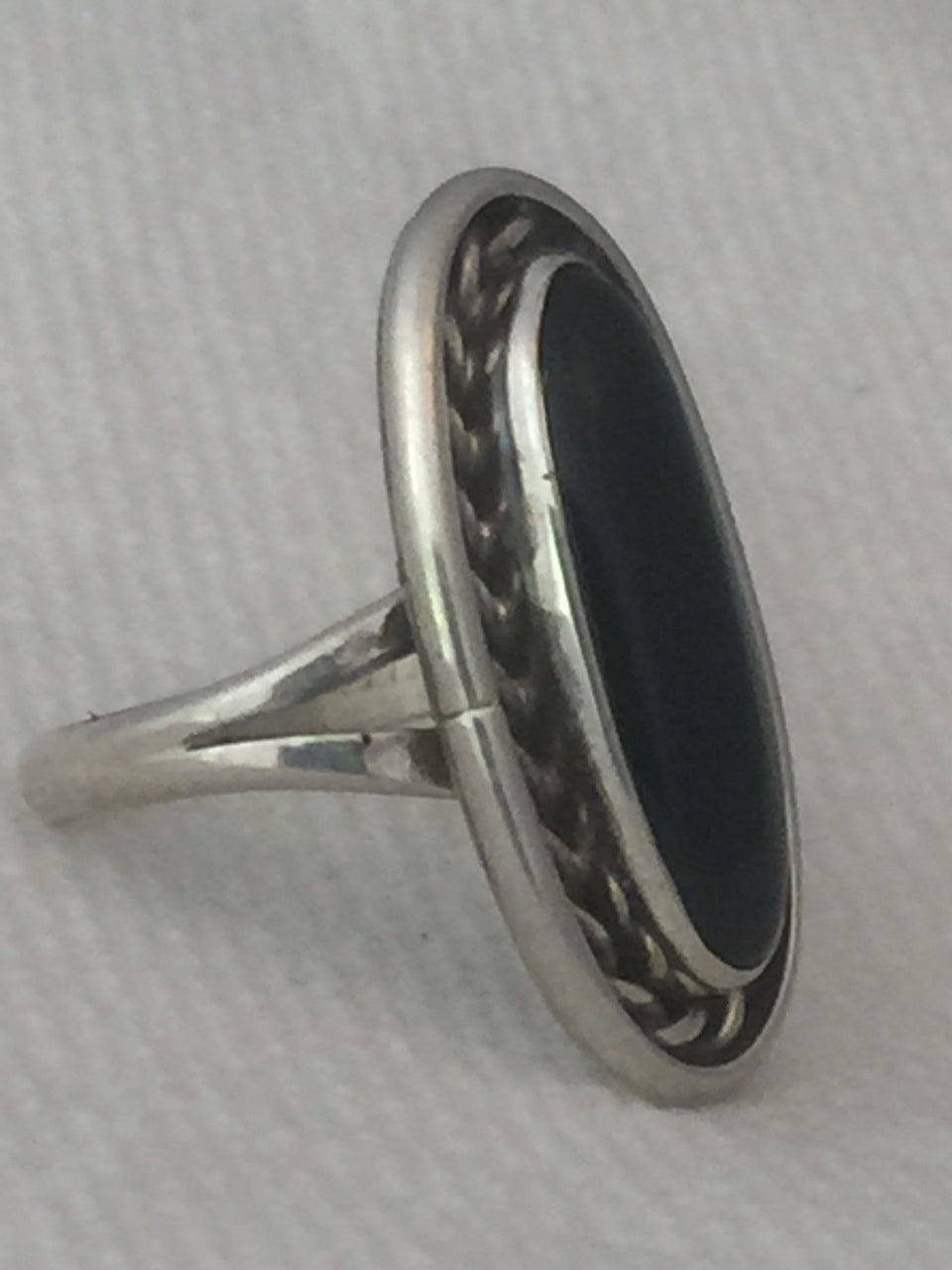 Vintage Sterling Silver Native American Navajo Onyx Ring Size 5.5 5.4g