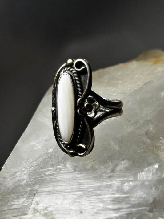 Navajo ring long mother of pearl size 6 sterling silver women