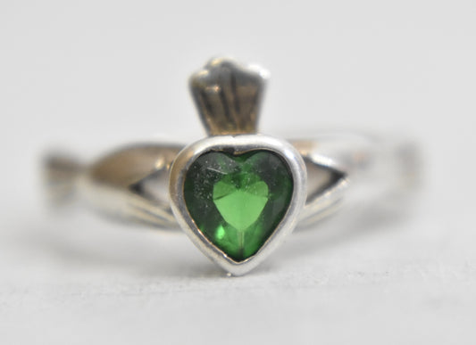 Claddagh ring Size 6.25 vintage green crystal sterling silver ring friendship band love