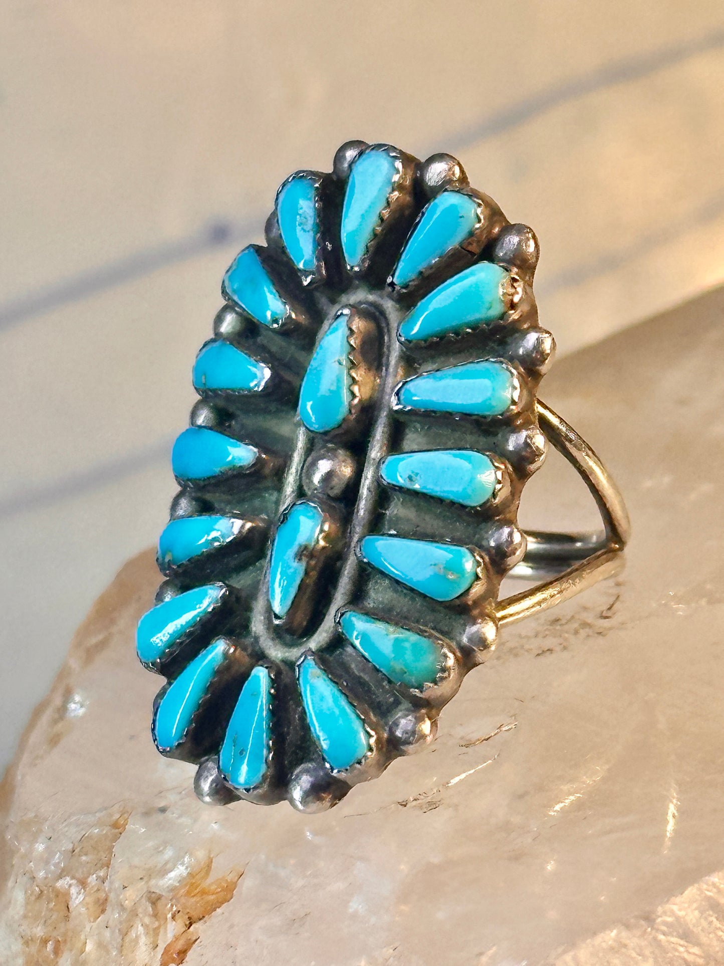 Long Zuni ring petite point vintage turquoise sterling silver size 5.75 wome